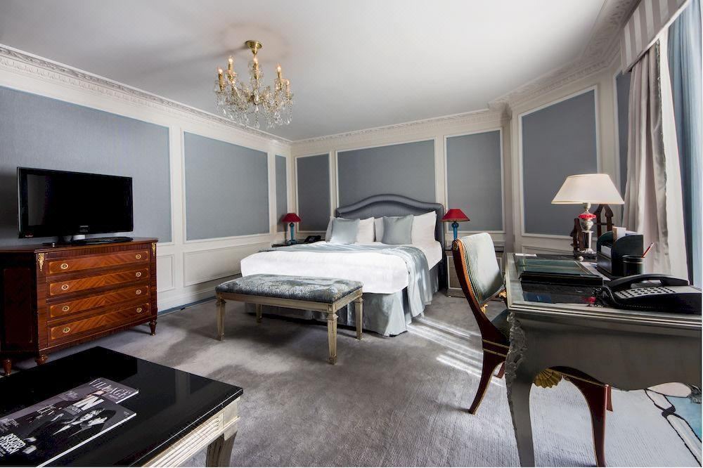 Photo of Livingroom in Courtfield