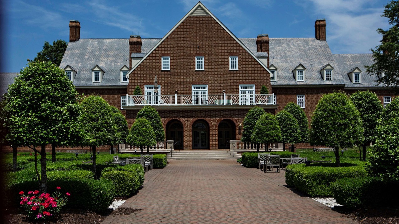 Photo of Buildings in Norfolk - Virginia Beach
