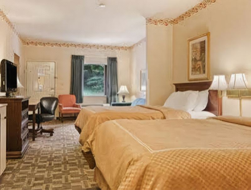 Photo of Bedroom in Lexington - Salisbury