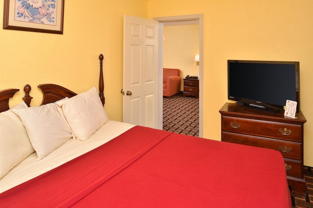 Photo of Bedroom in Albemarle