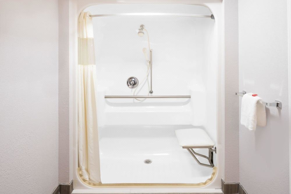 Photo of Bathroom in Woodfin