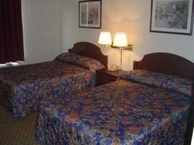 Photo of Bedroom in Albemarle