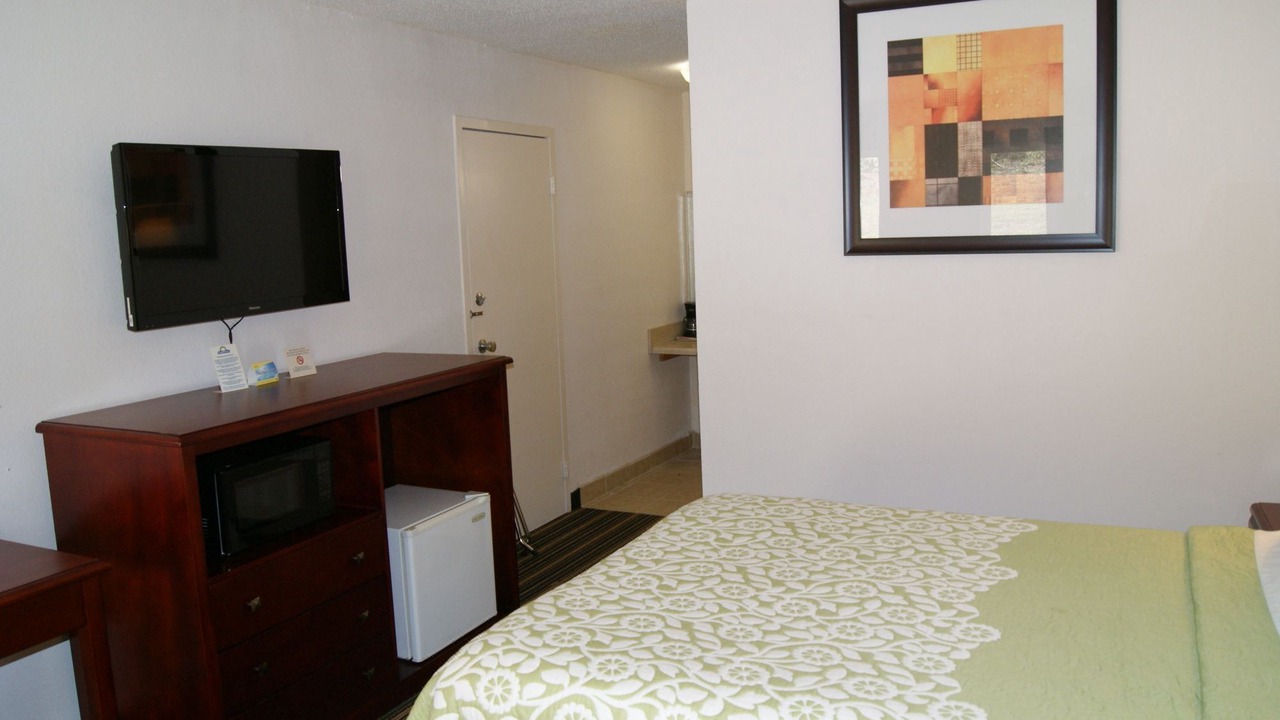 Photo of Bedroom in Shelby