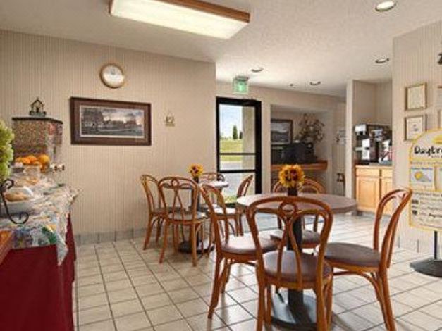 Photo of Livingroom in Yadkinville