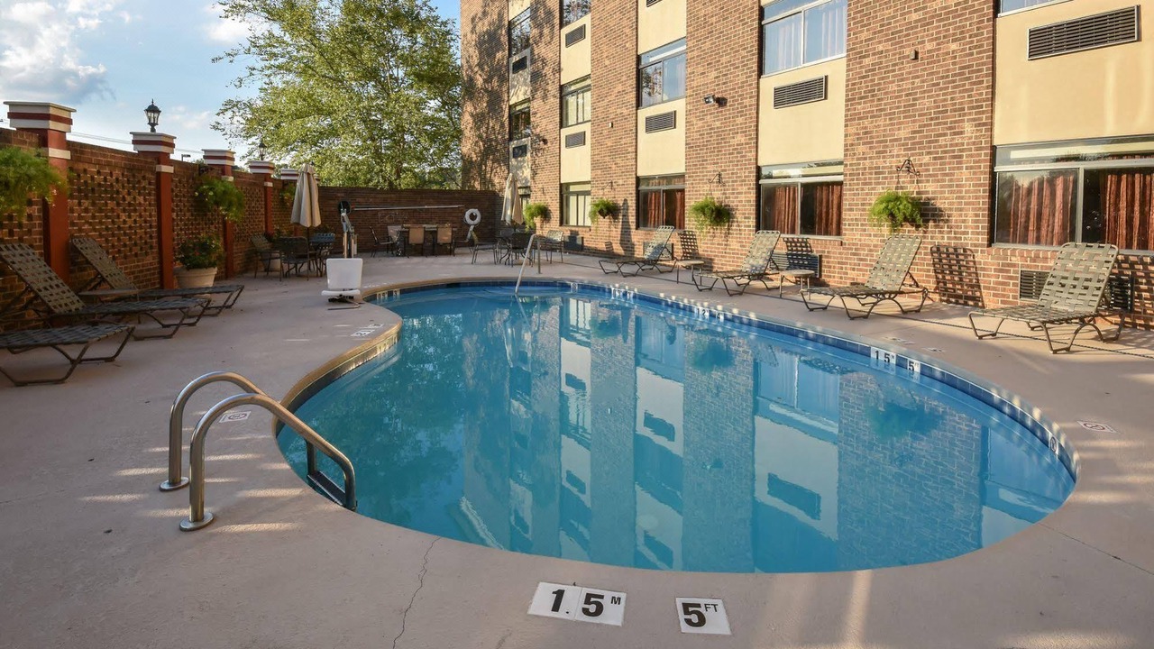 Photo of Outdoor in Pineville