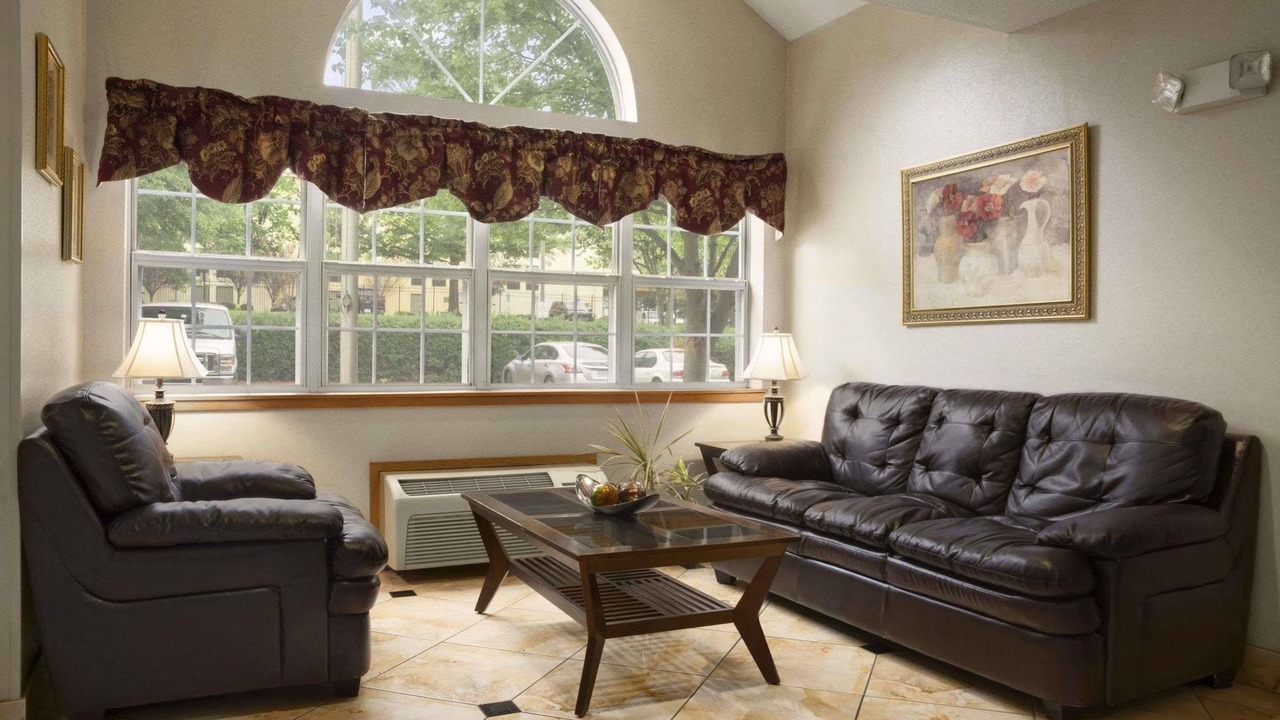 Photo of Livingroom in Toddville Road