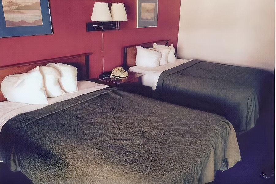 Photo of Bedroom in Forest City