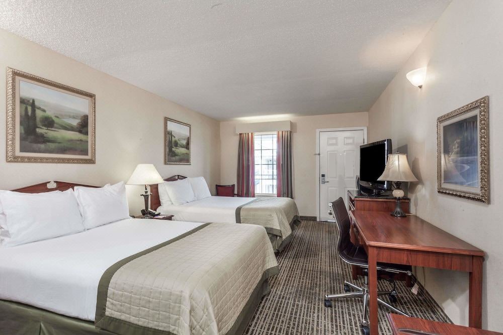 Photo of Bedroom in Hickory