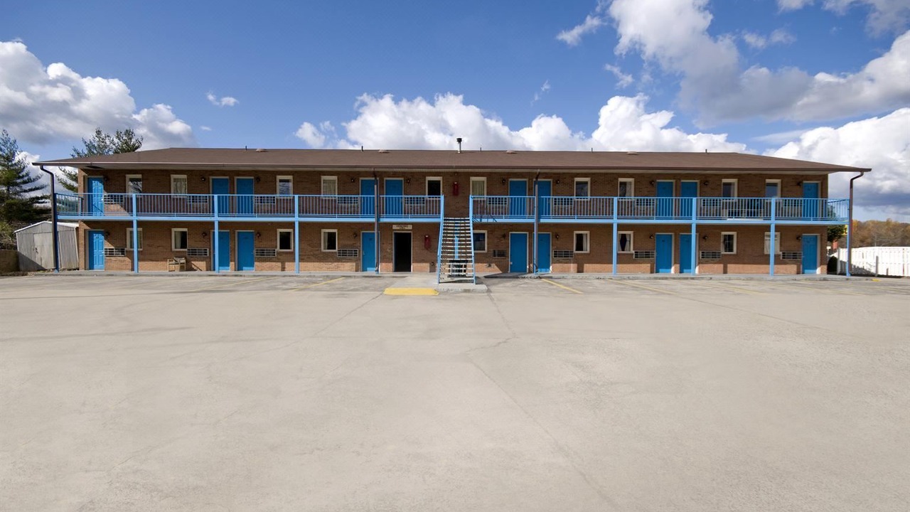 Photo of Buildings in Roxboro