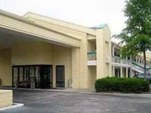 Photo of Buildings in Wilmington