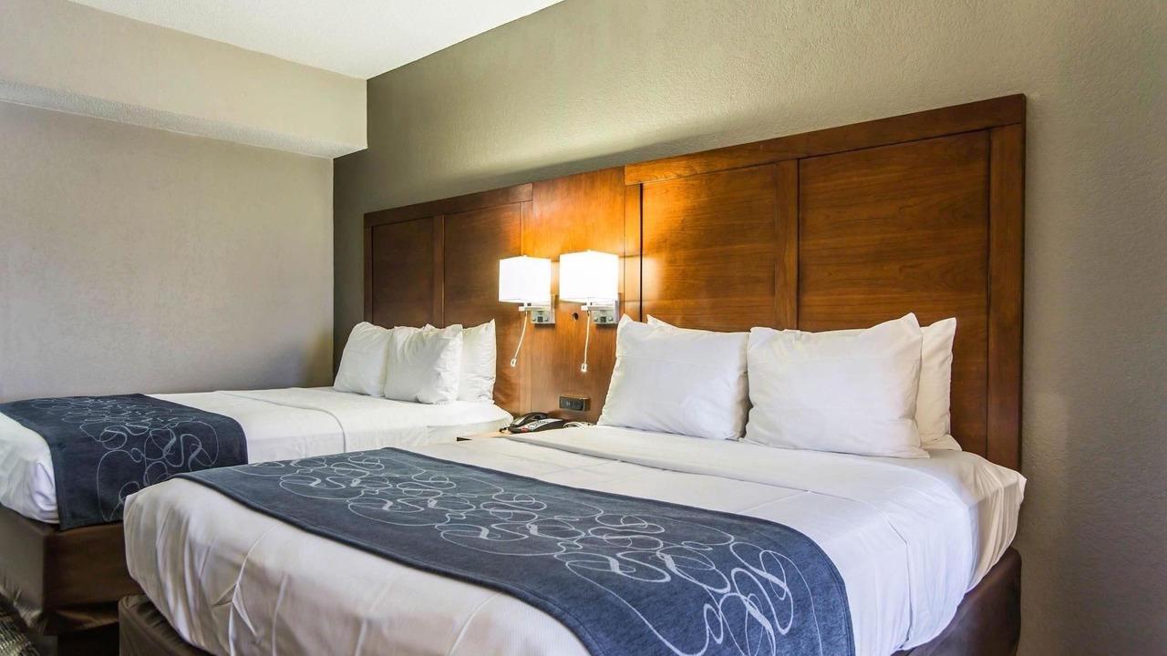 Photo of Bedroom in Pineville