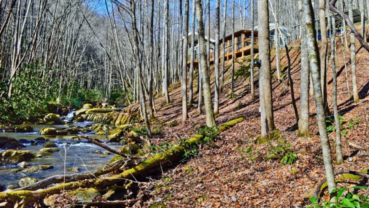 Photo of Buildings in Robbinsville