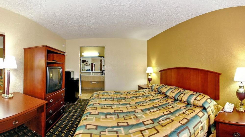 Photo of Bedroom in South Salisbury