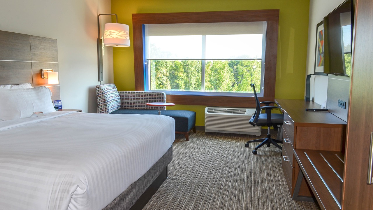 Photo of Bedroom in Umstead