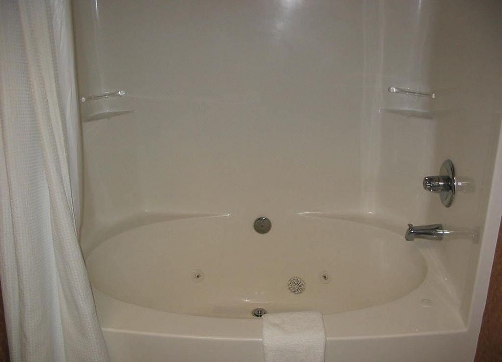 Photo of Bathroom in Laurinburg