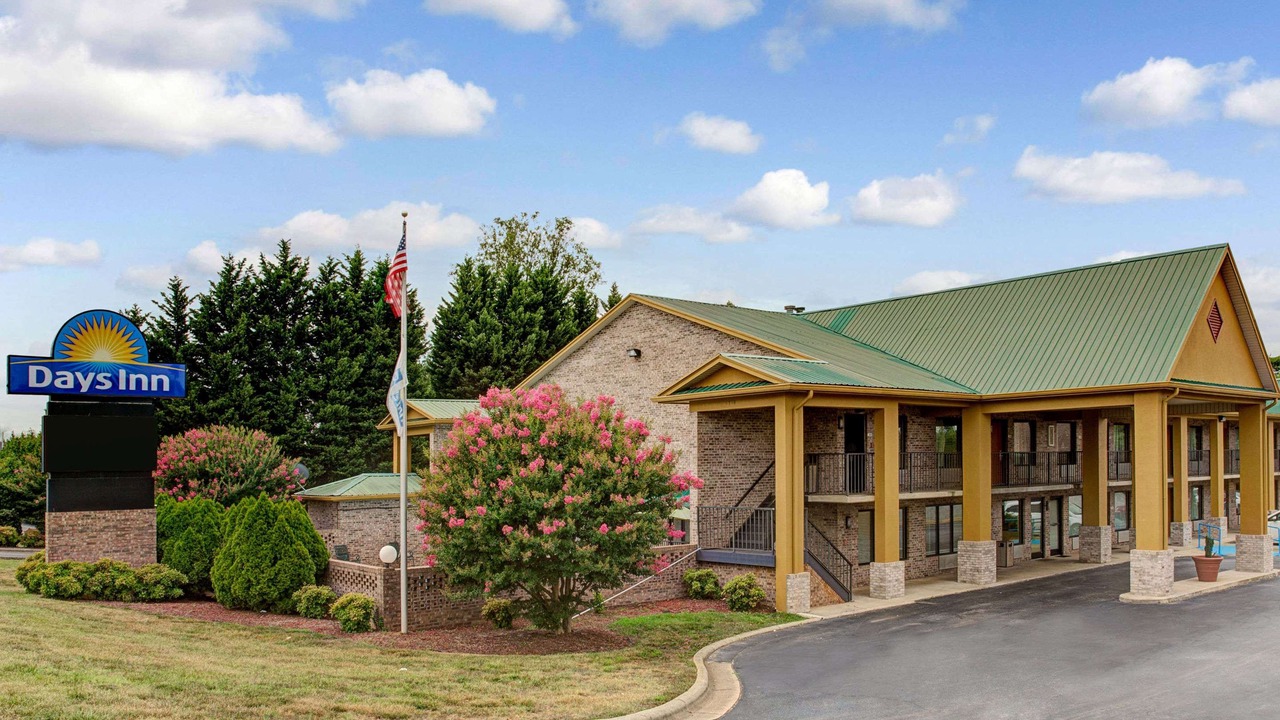 Photo of Buildings in Conover