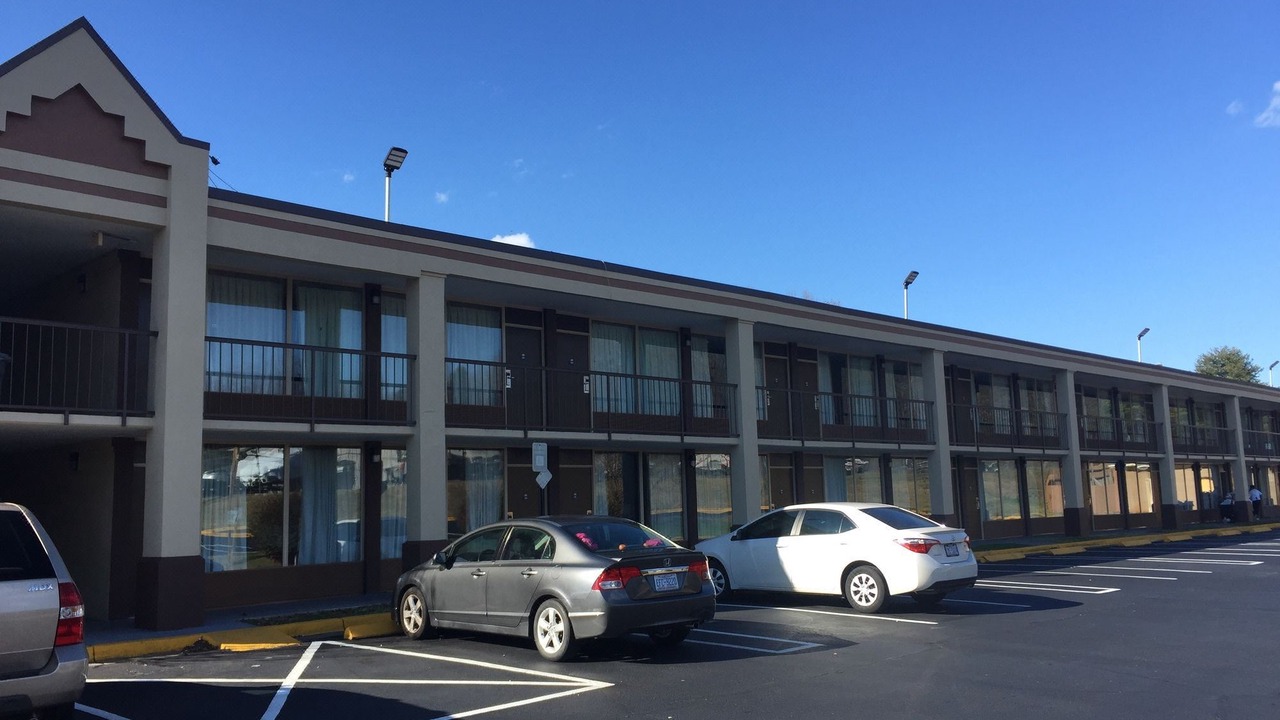 Photo of Buildings in Toddville Road