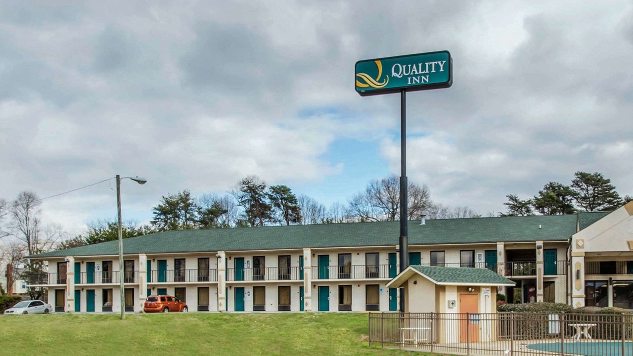 Photo of Buildings in Reidsville
