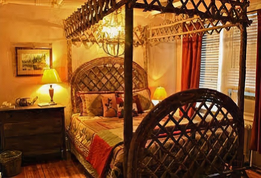 Photo of Bedroom in Hendersonville