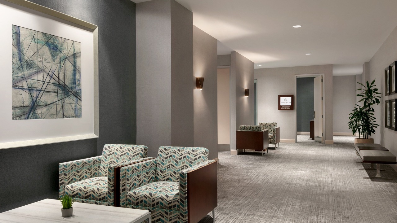 Photo of Livingroom in Downtown