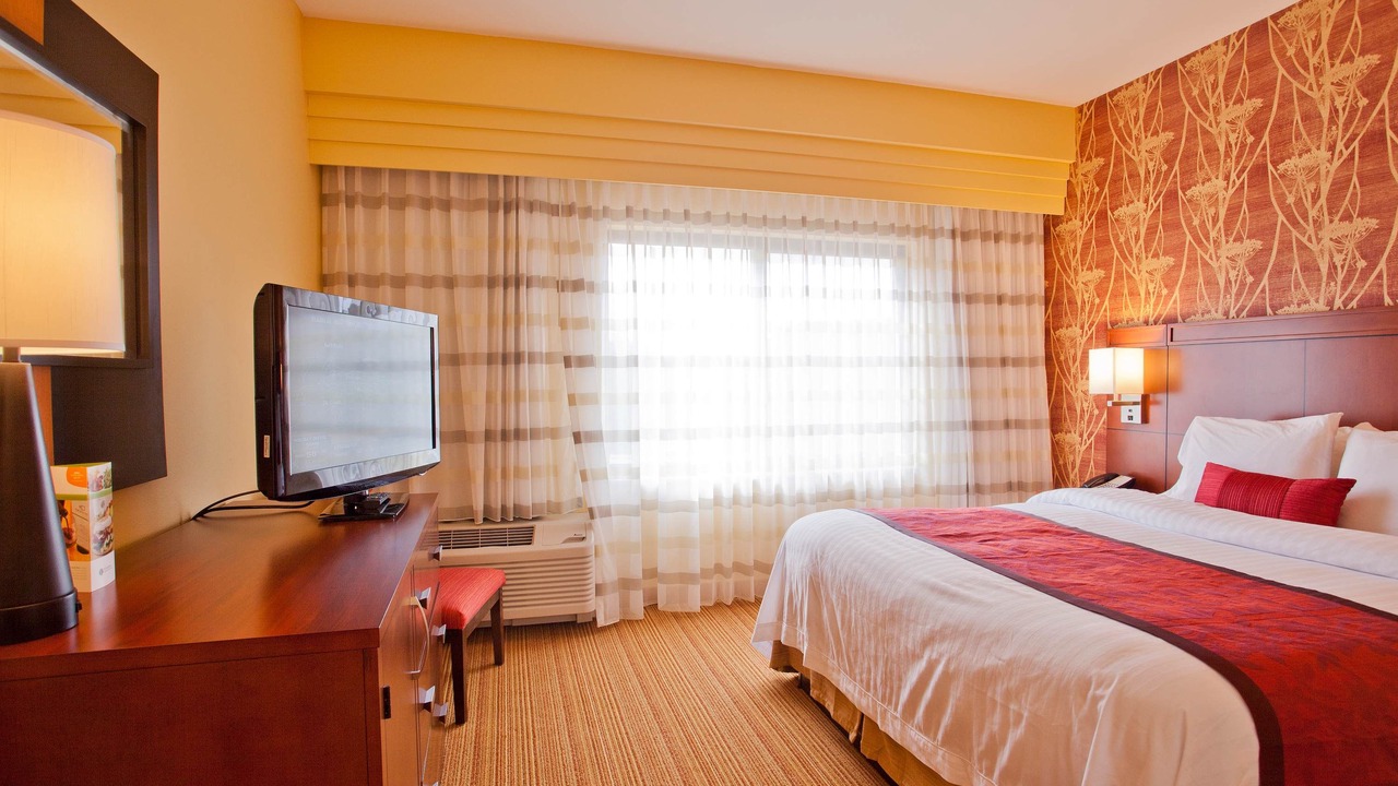 Photo of Bedroom in Huntersville