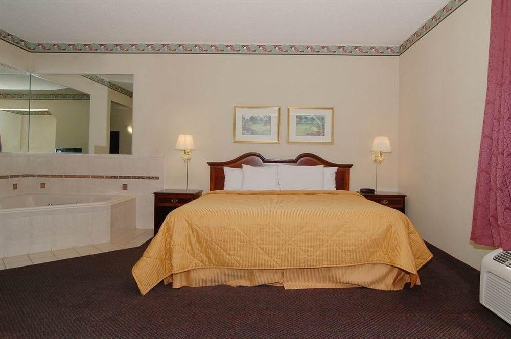 Photo of Bedroom in Cornelius