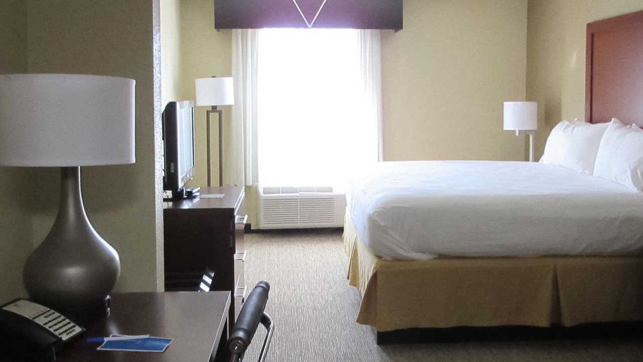 Photo of Bedroom in Greenwood