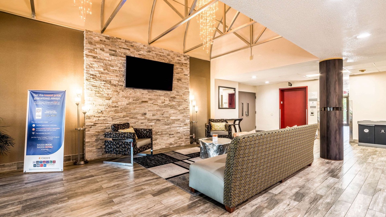 Photo of Livingroom in Cornelius