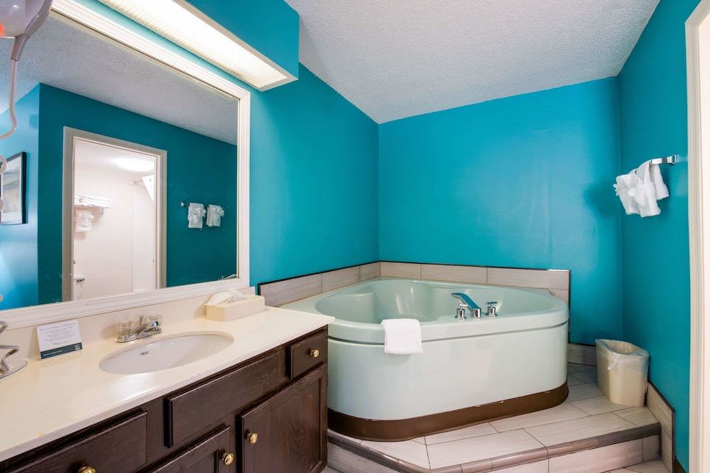 Photo of Bathroom in Rockingham