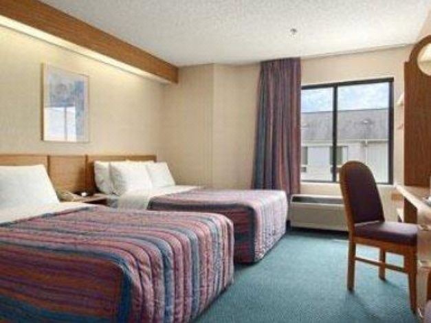 Photo of Bedroom in Yadkinville