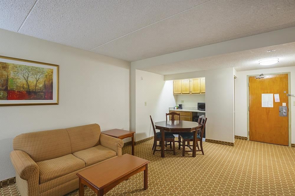 Photo of Livingroom in Burlington
