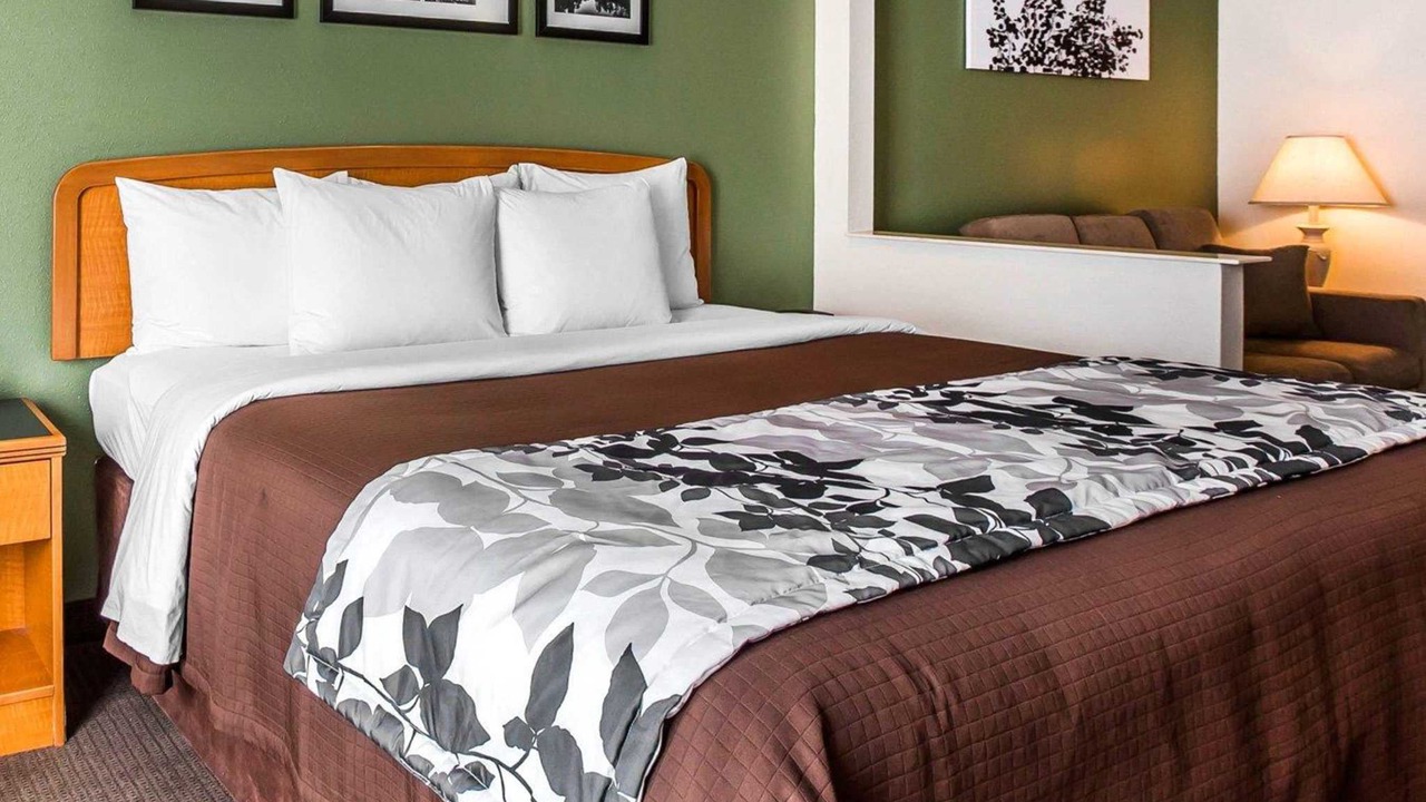 Photo of Bedroom in Albemarle