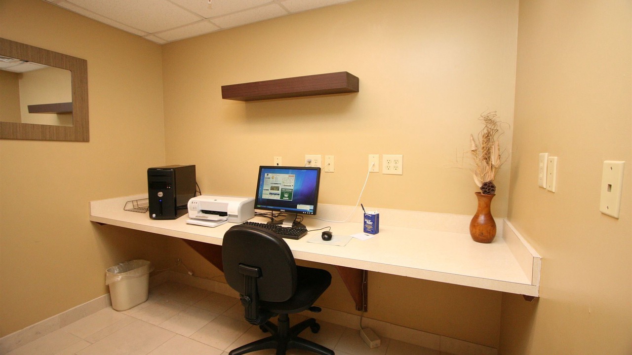 Photo of Livingroom in Shelby