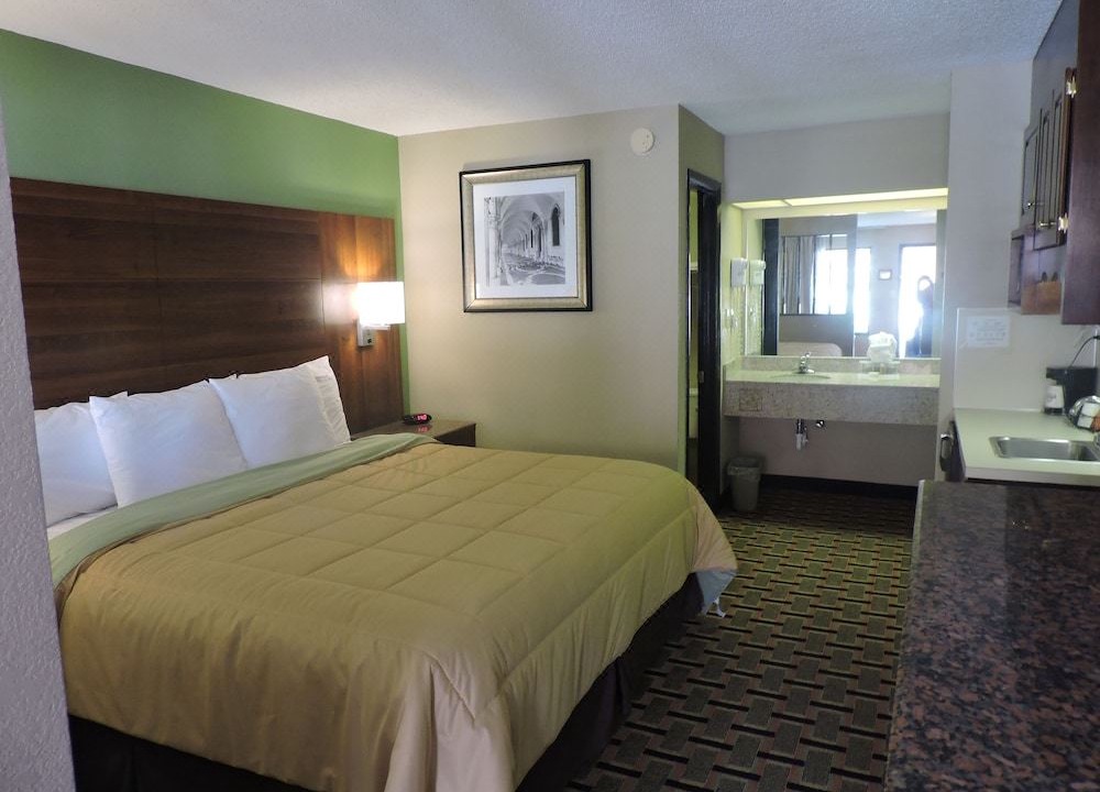 Photo of Bedroom in Conover
