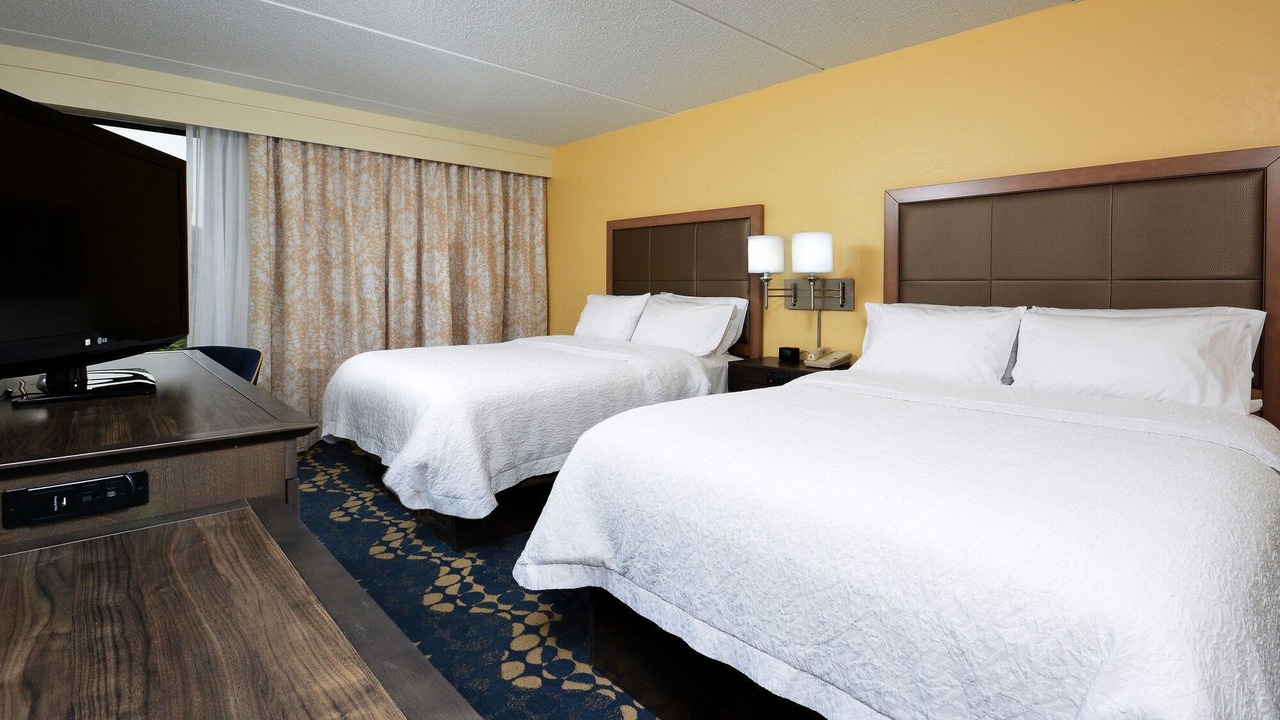 Photo of Bedroom in Roxboro