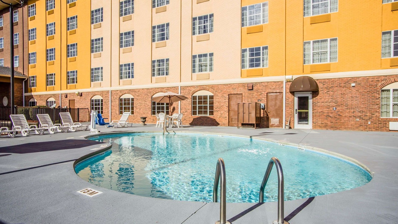 Photo of Outdoor in Pineville