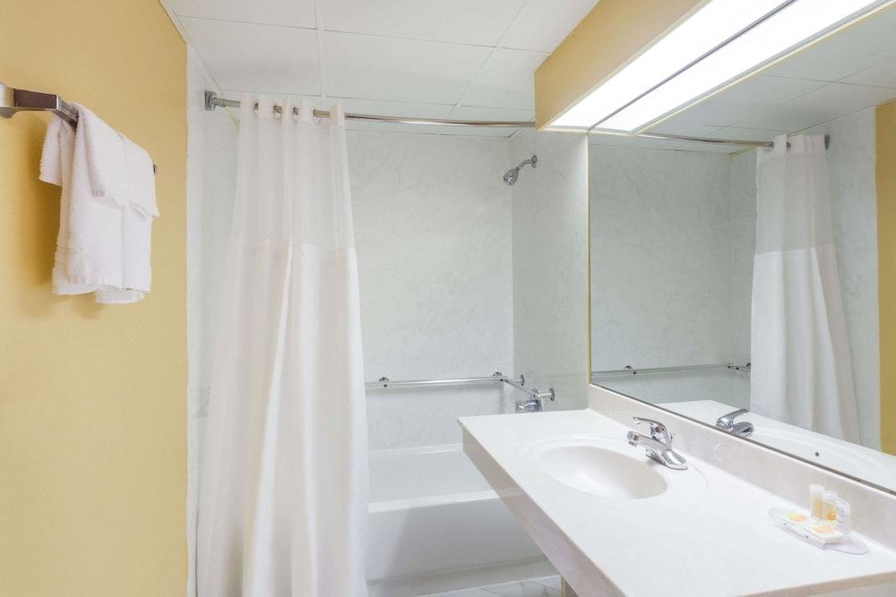 Photo of Bathroom in Whitebridge