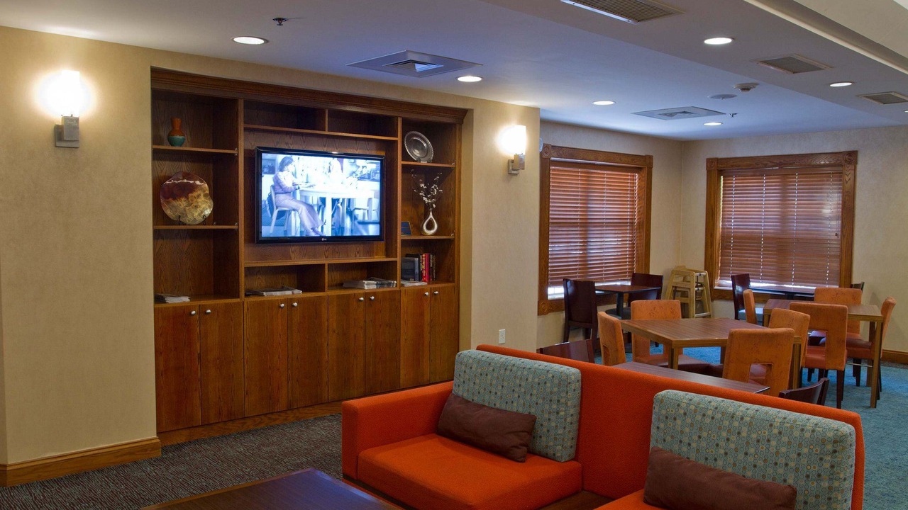 Photo of Livingroom in Huntersville
