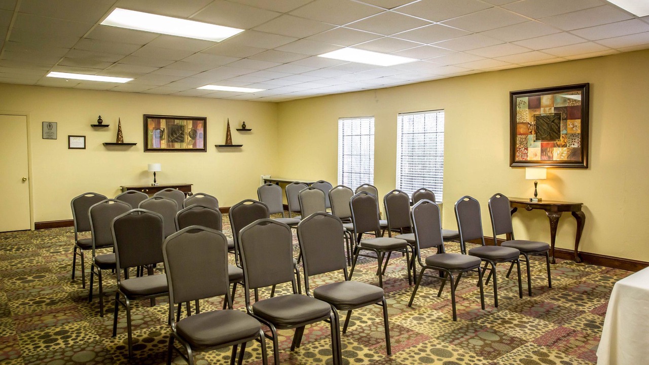 Photo of Livingroom in Jacksonville