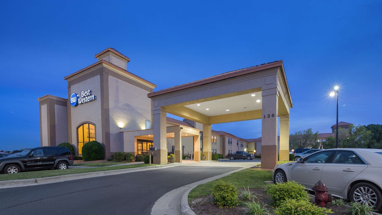 Photo of Buildings in Roanoke Rapids