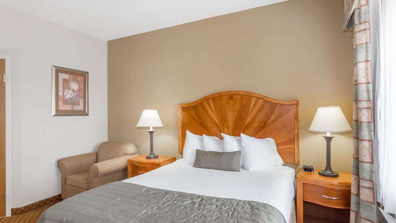 Photo of Bedroom in Asheville