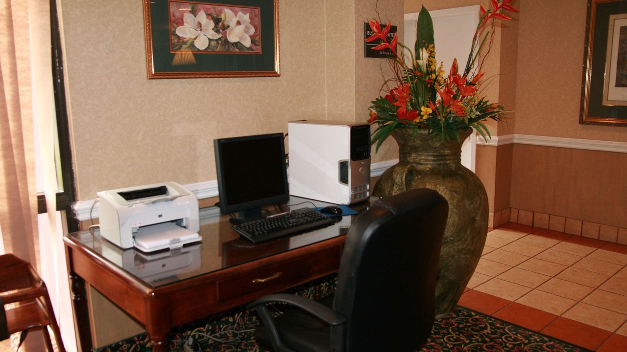 Photo of Livingroom in Laurinburg