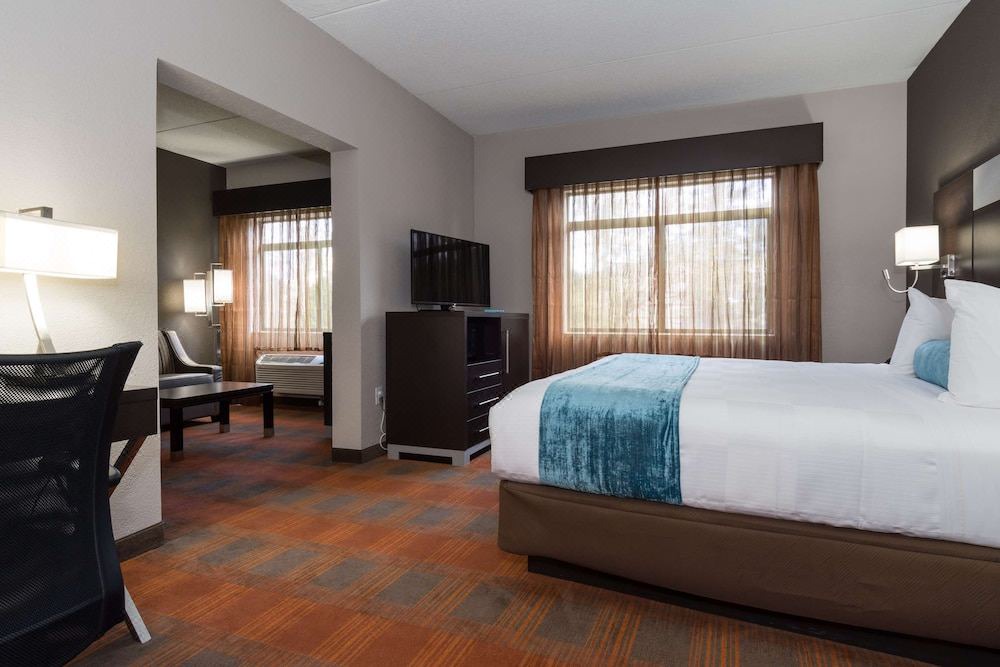 Photo of Bedroom in Pineville