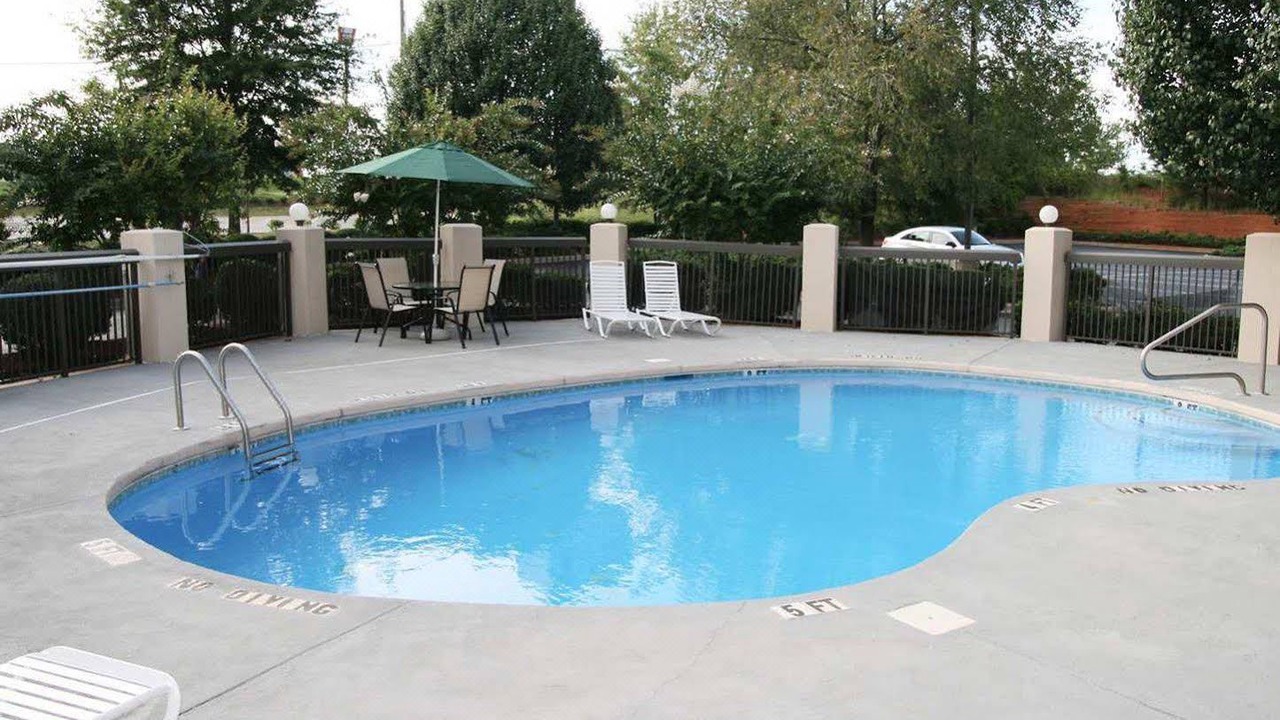Photo of Outdoor in Mebane