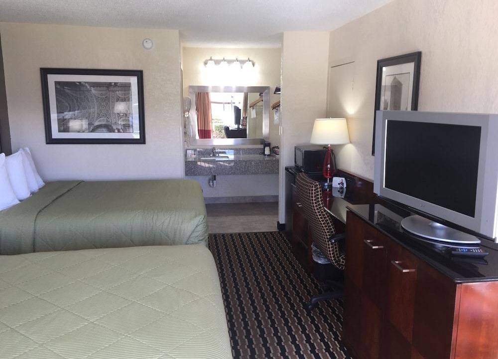 Photo of Livingroom in Toddville Road