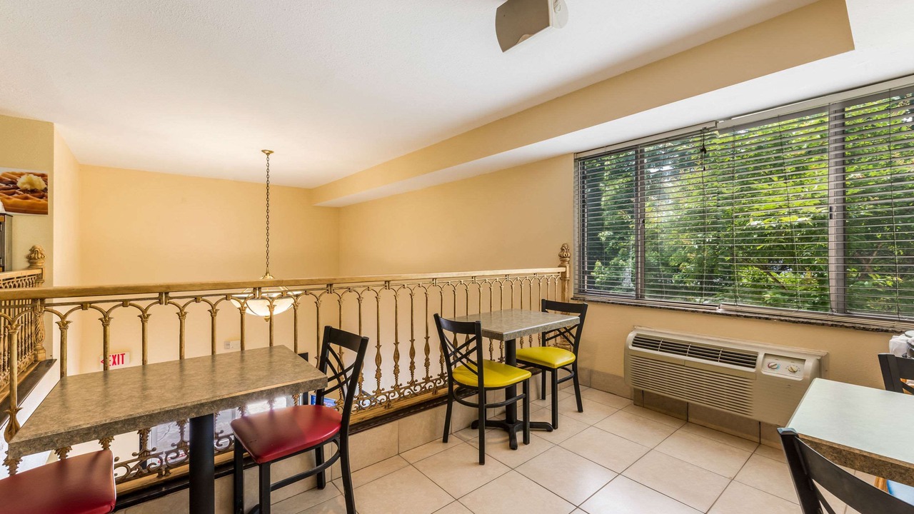 Photo of Livingroom in Huntersville