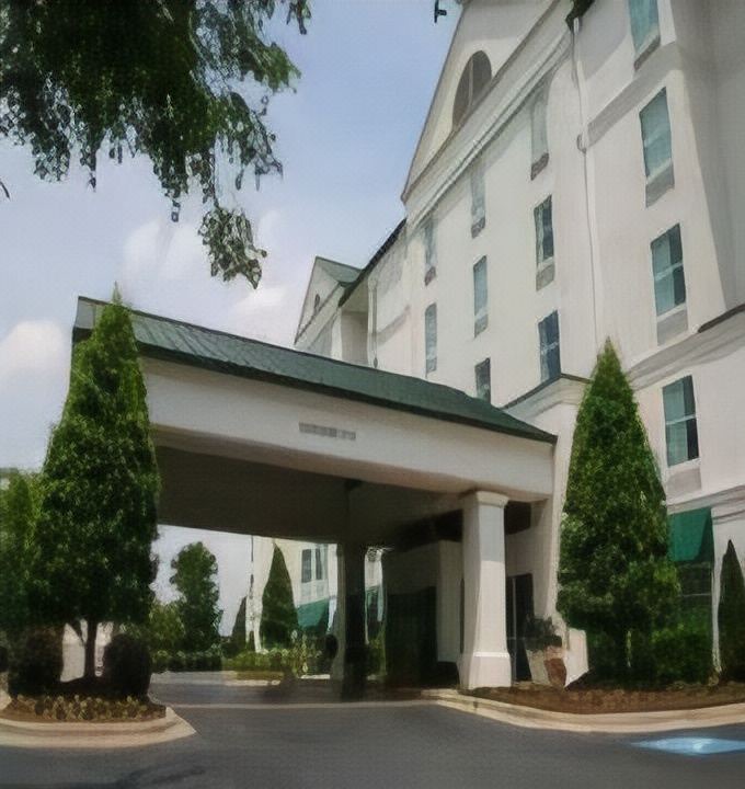 Photo of Buildings in Pineville