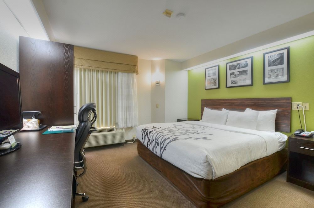 Photo of Bedroom in Bryson City