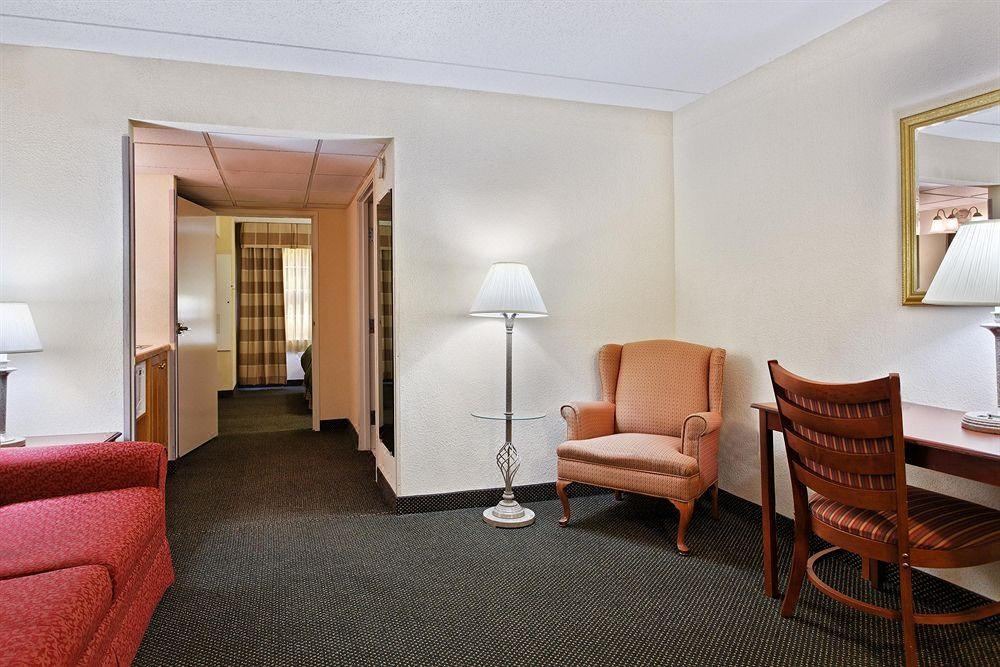 Photo of Livingroom in University Place