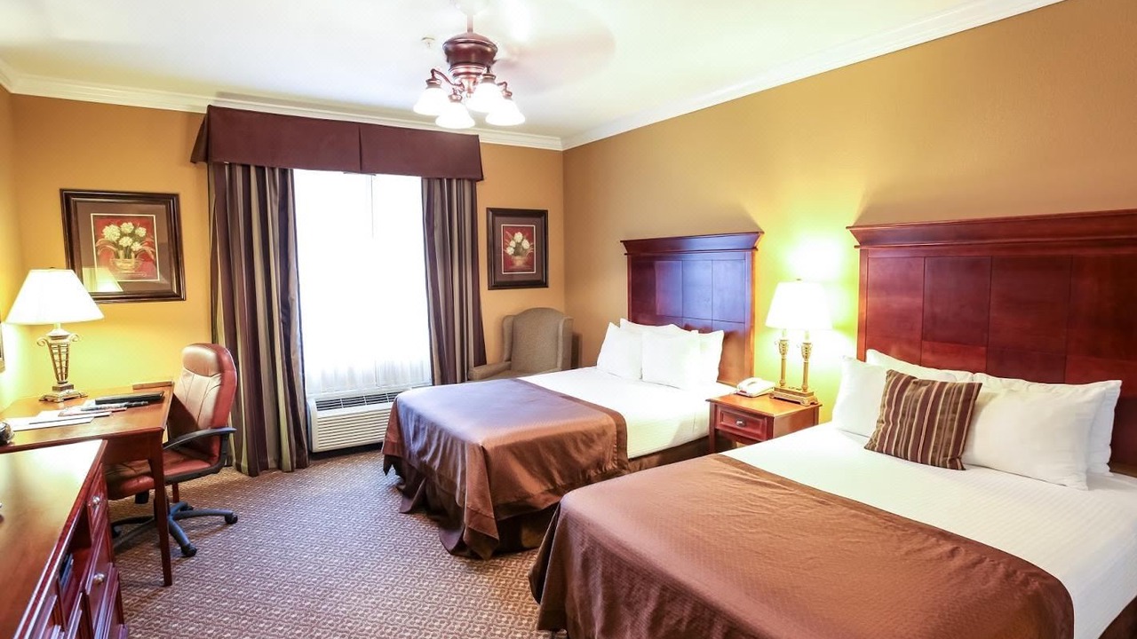 Photo of Bedroom in Flat Rock